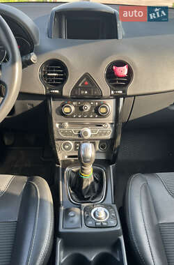 Внедорожник / Кроссовер Renault Koleos 2012 в 