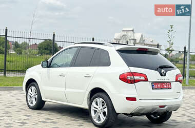 Внедорожник / Кроссовер Renault Koleos 2011 в 