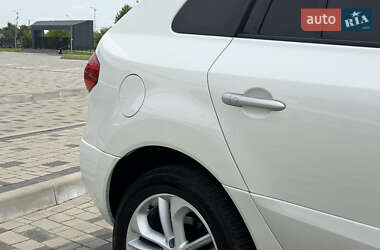 Внедорожник / Кроссовер Renault Koleos 2011 в 
