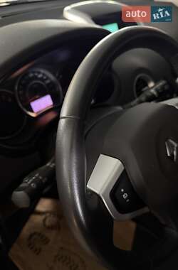 Внедорожник / Кроссовер Renault Koleos 2013 в 