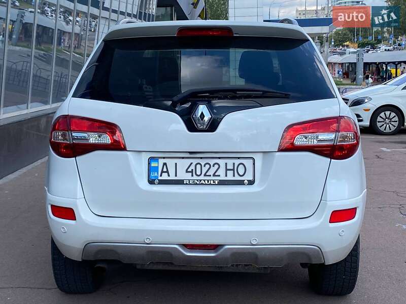 Позашляховик / Кросовер Renault Koleos 2011 в Києві