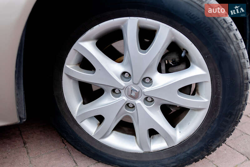 Внедорожник / Кроссовер Renault Koleos 2012 в Стрые фото 18 Внедорожник / Кроссовер Renault Koleos 2012 в Стрые