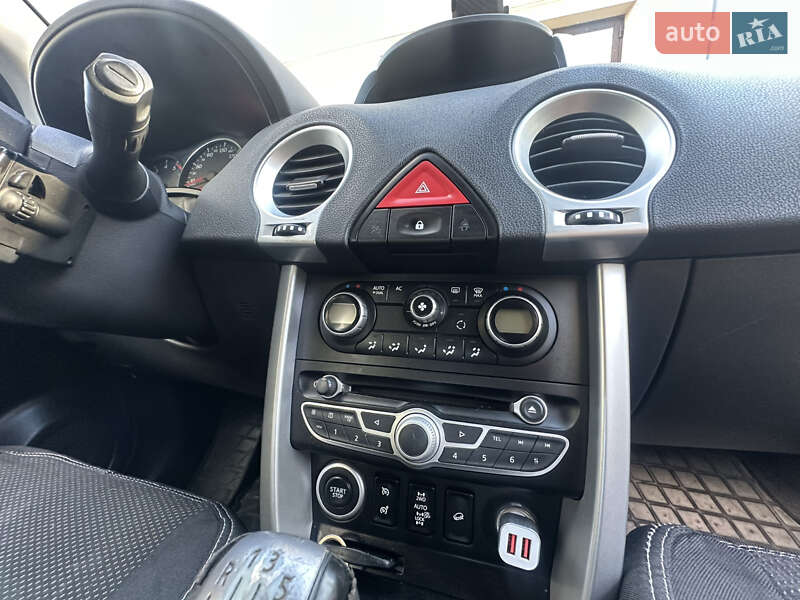 Позашляховик / Кросовер Renault Koleos 2010 в Чернівцях