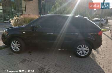 Внедорожник / Кроссовер Renault Koleos 2009 в 