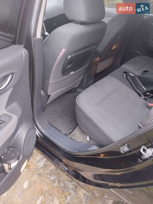 Позашляховик / Кросовер Renault Koleos 2008 в Рівному