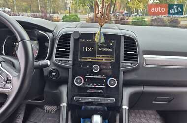 Позашляховик / Кросовер Renault Koleos 2017 в 