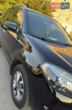 Внедорожник / Кроссовер Renault Koleos 2011 в 