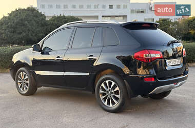 Внедорожник / Кроссовер Renault Koleos 2011 в 