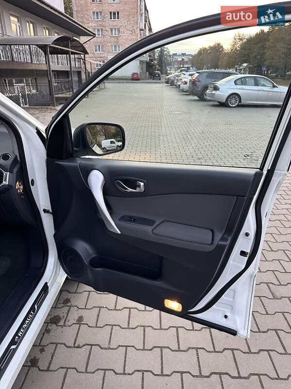 Внедорожник / Кроссовер Renault Koleos 2010 в Дубно фото 38 Внедорожник / Кроссовер Renault Koleos 2010 в Дубно