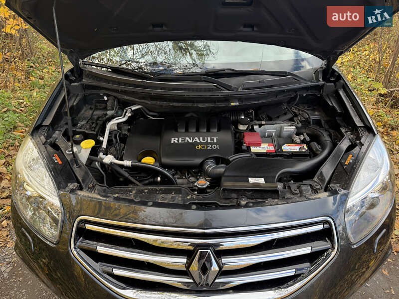 Внедорожник / Кроссовер Renault Koleos 2012 в Ровно