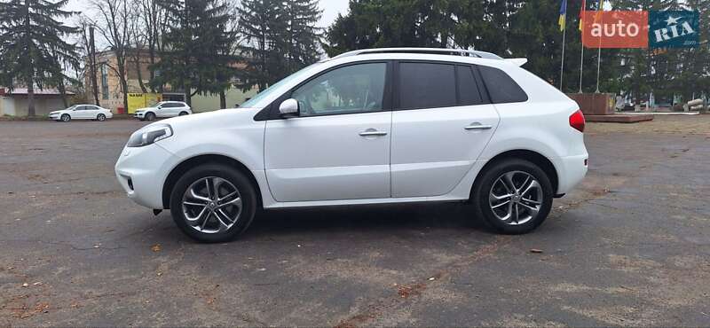 Внедорожник / Кроссовер Renault Koleos 2013 в Новоархангельске фото 6 Внедорожник / Кроссовер Renault Koleos 2013 в Новоархангельске