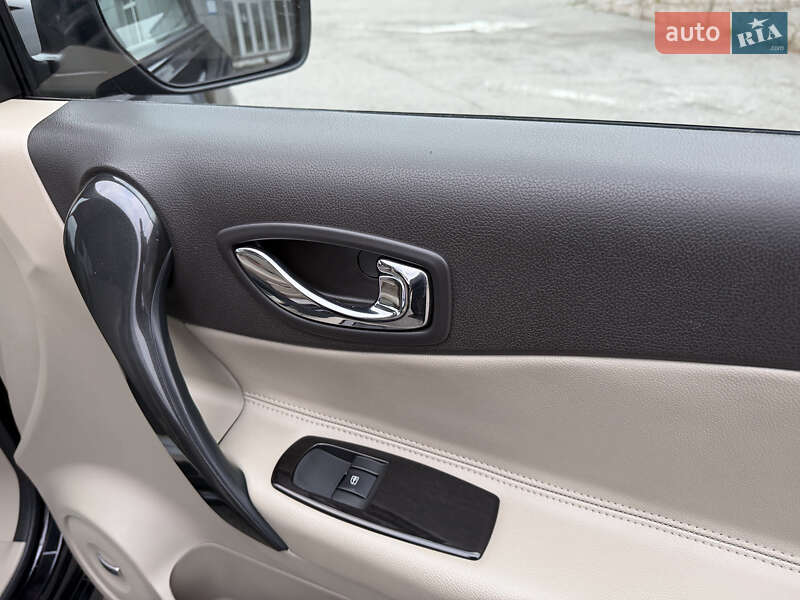 Позашляховик / Кросовер Renault Koleos 2014 в Радивиліві