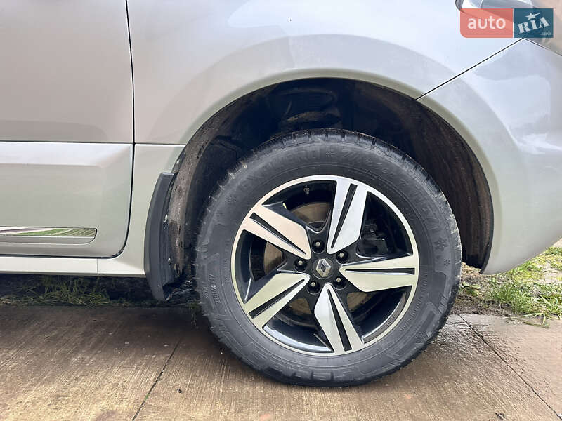 Позашляховик / Кросовер Renault Koleos 2014 в Нововолинську фото 12 Позашляховик / Кросовер Renault Koleos 2014 в Нововолинську