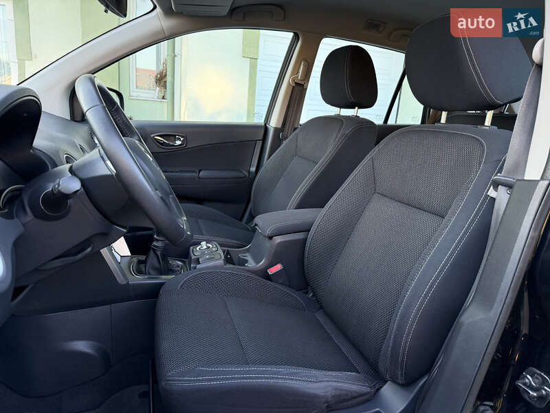 Внедорожник / Кроссовер Renault Koleos 2012 в Тернополе фото 54 Внедорожник / Кроссовер Renault Koleos 2012 в Тернополе