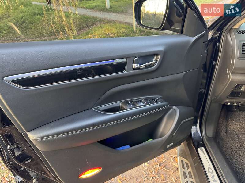 Внедорожник / Кроссовер Renault Koleos 2017 в Львове