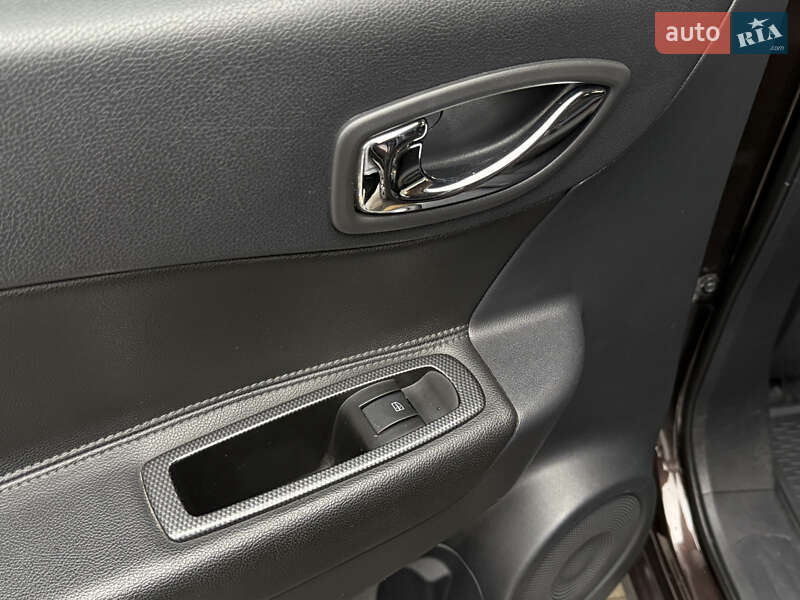 Внедорожник / Кроссовер Renault Koleos 2015 в Киеве