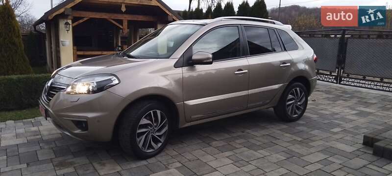 Внедорожник / Кроссовер Renault Koleos 2014 в Косове