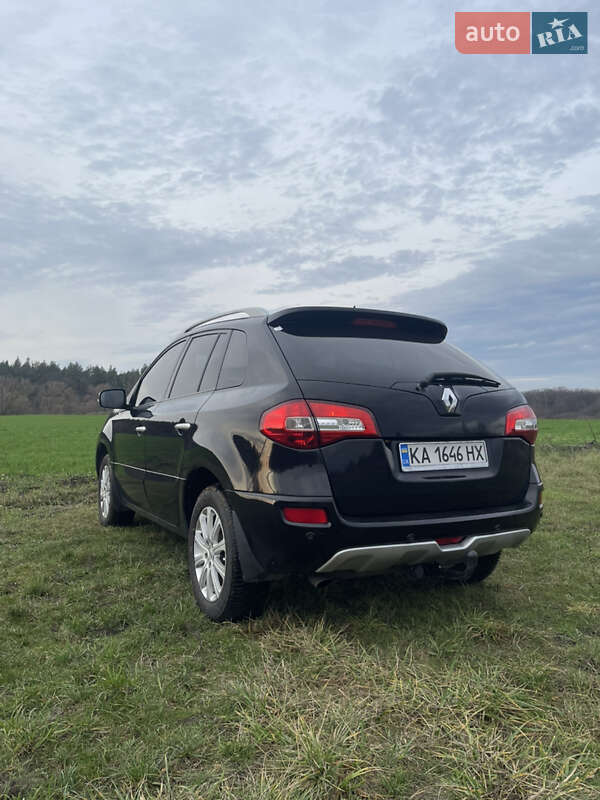 Внедорожник / Кроссовер Renault Koleos 2012 в Горишних Плавнях