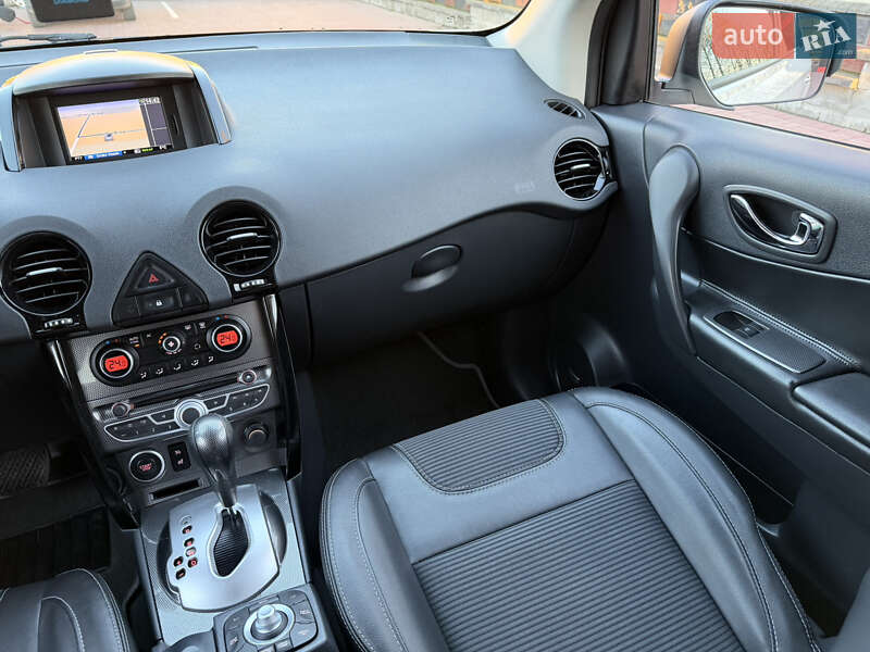 Внедорожник / Кроссовер Renault Koleos 2012 в Ровно