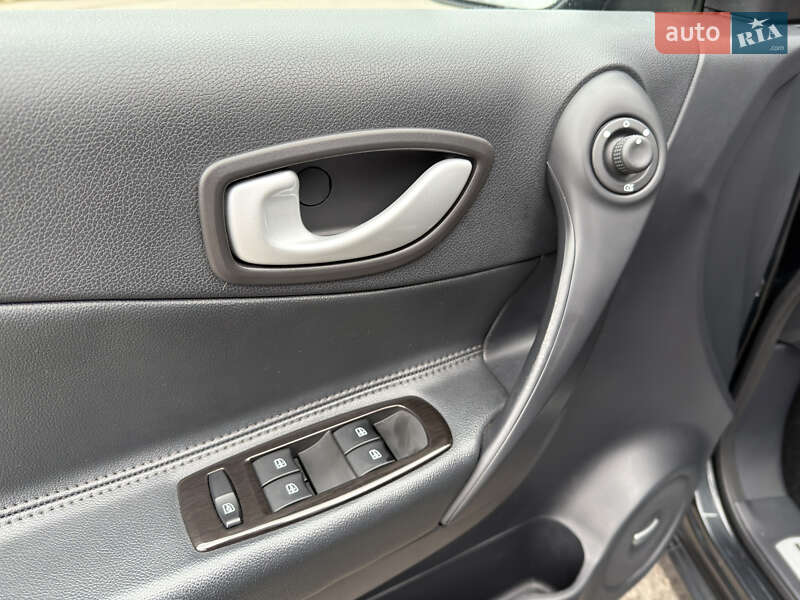 Позашляховик / Кросовер Renault Koleos 2014 в Радивиліві фото 31 Позашляховик / Кросовер Renault Koleos 2014 в Радивиліві