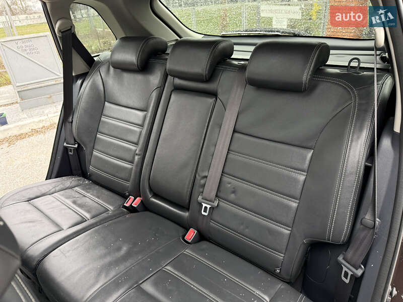 Позашляховик / Кросовер Renault Koleos 2015 в Дніпрі