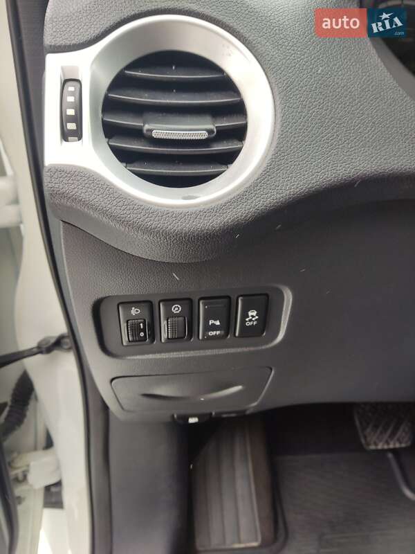 Внедорожник / Кроссовер Renault Koleos 2016 в Кременце