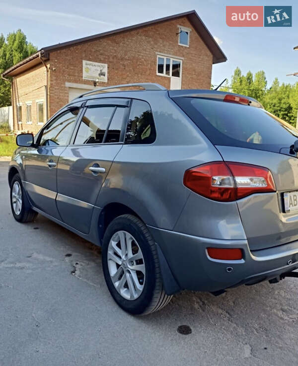 Позашляховик / Кросовер Renault Koleos 2008 в Бару фото 4 Позашляховик / Кросовер Renault Koleos 2008 в Бару