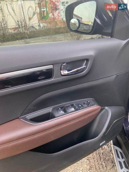 Внедорожник / Кроссовер Renault Koleos 2017 в Киеве