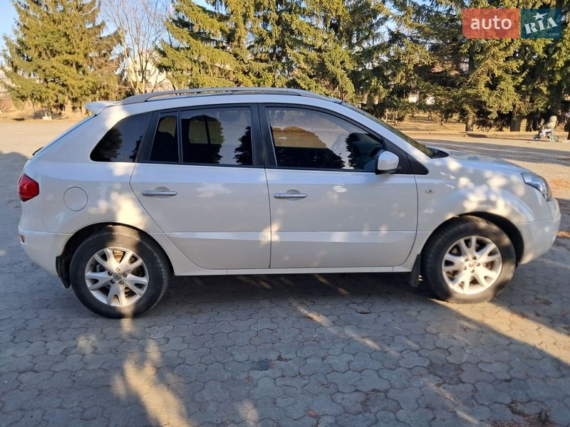 Внедорожник / Кроссовер Renault Koleos 2010 в Дубно