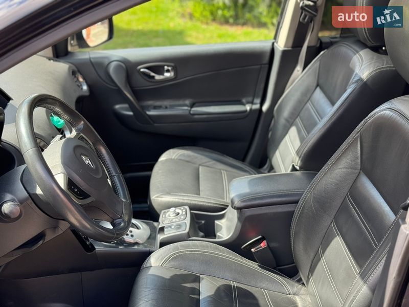 Позашляховик / Кросовер Renault Koleos 2012 в Рівному