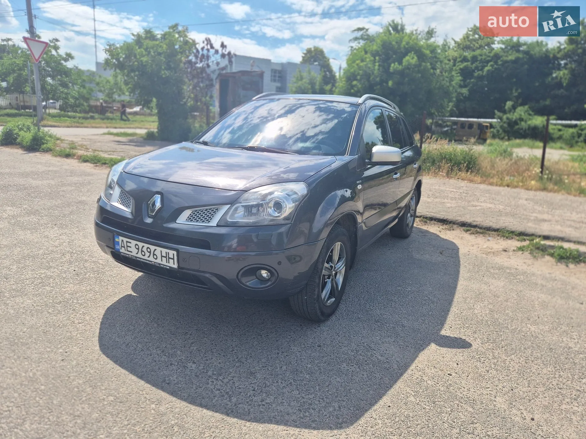 2010 Renault Koleos - мініатюра 2