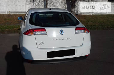 Седан Renault Laguna 2009 в Ровно