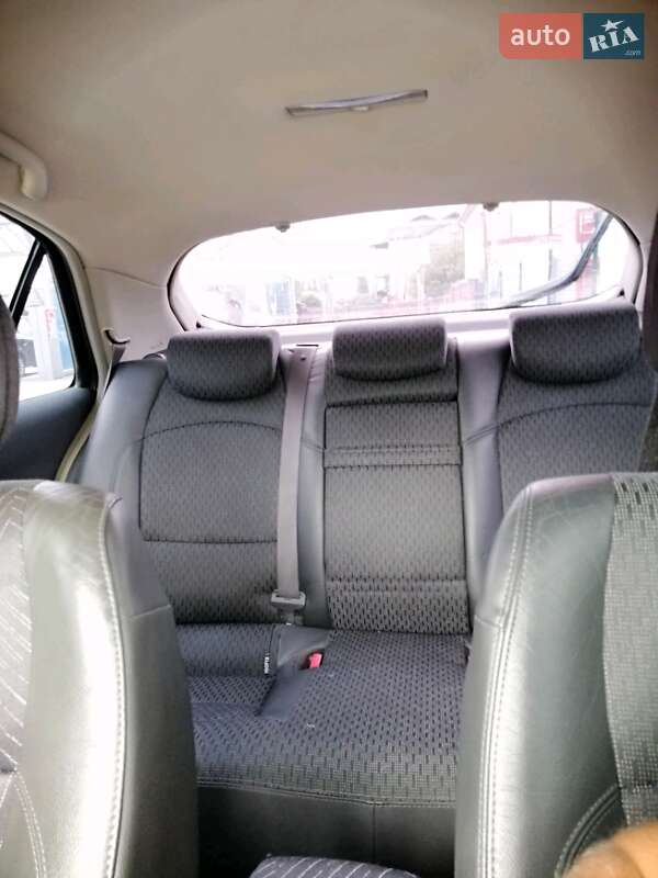 Лифтбек Renault Laguna 2005 в Ровно