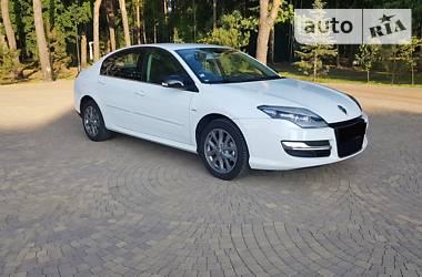 Седан Renault Laguna 2015 в 
