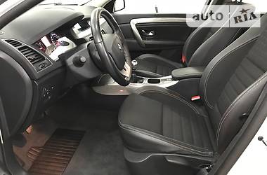 Седан Renault Laguna 2015 в 