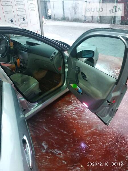 Хэтчбек Renault Laguna 2001 в Львове