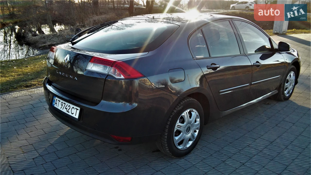 2010 Renault Laguna - мініатюра 17