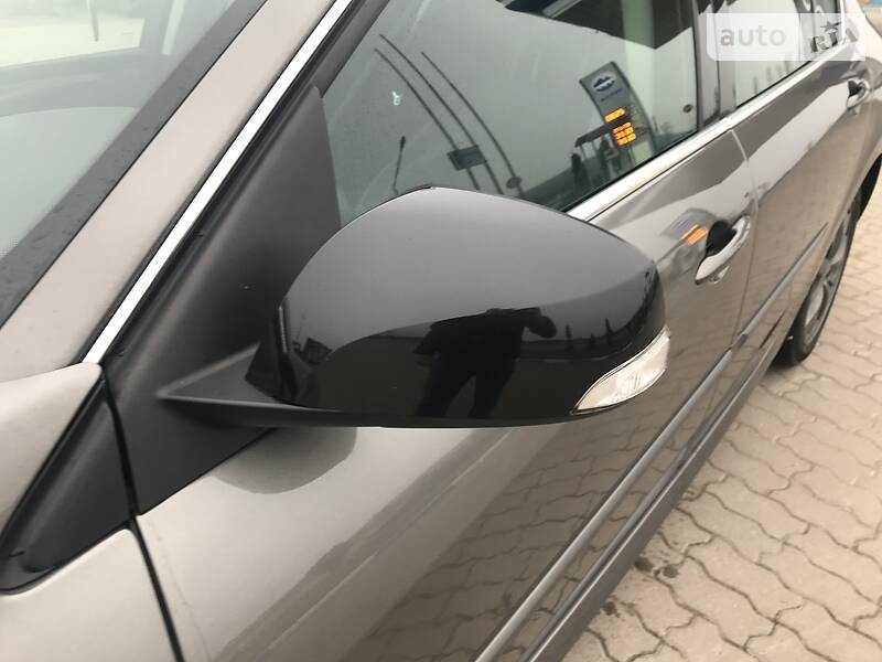 Хетчбек Renault Laguna 2010 в Івано-Франківську