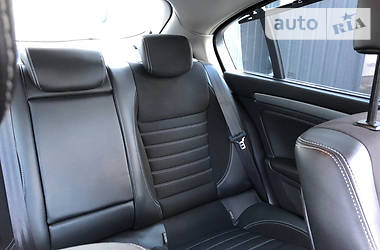 Ліфтбек Renault Laguna 2013 в 