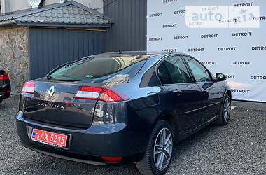 Ліфтбек Renault Laguna 2013 в 