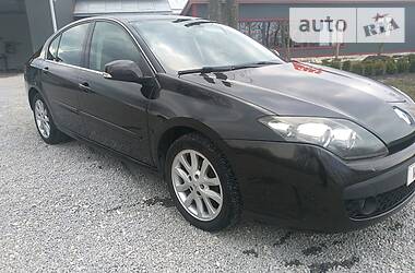 Хетчбек Renault Laguna 2009 в 