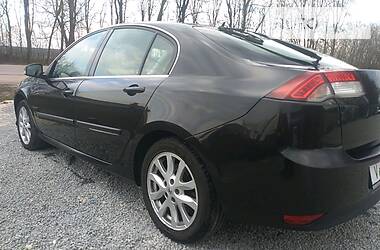 Хетчбек Renault Laguna 2009 в 