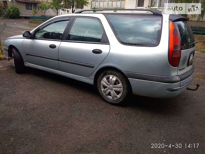 Універсал Renault Laguna 2000 в Хусті