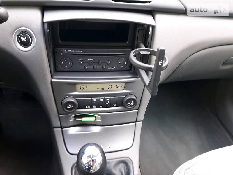 Хетчбек Renault Laguna 2002 в Полтаві фото 38 Хетчбек Renault Laguna 2002 в Полтаві