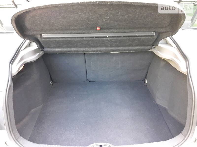 Хетчбек Renault Laguna 2002 в Полтаві фото 71 Хетчбек Renault Laguna 2002 в Полтаві