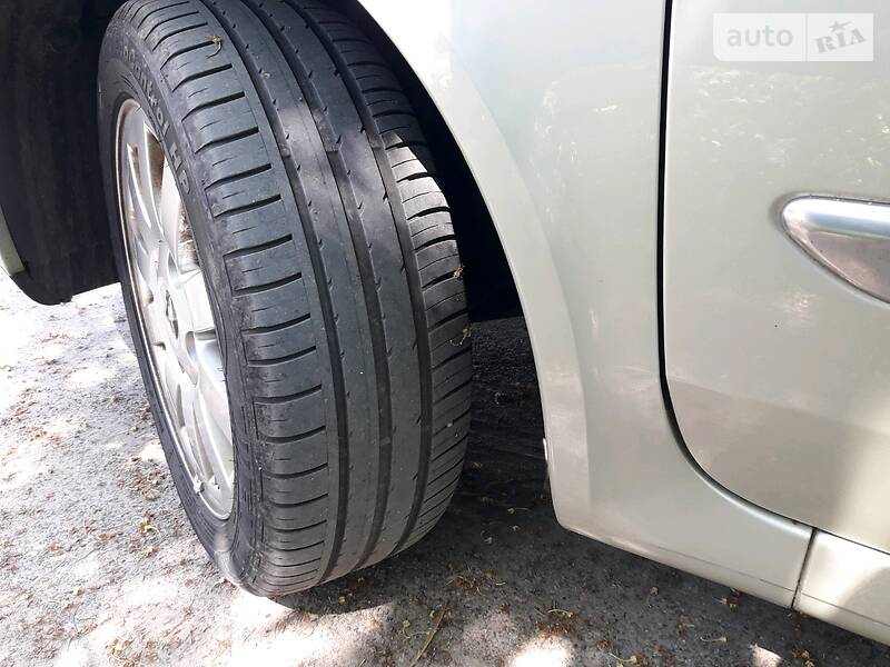 Хетчбек Renault Laguna 2002 в Полтаві фото 83 Хетчбек Renault Laguna 2002 в Полтаві