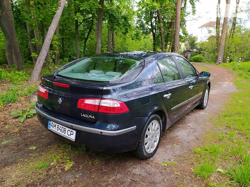 Ліфтбек Renault Laguna 2002 в Бучі