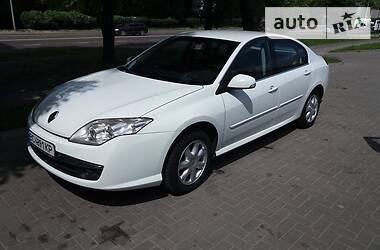 Хетчбек Renault Laguna 2010 в 