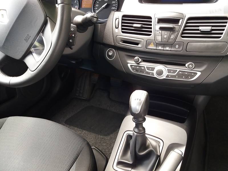 Хетчбек Renault Laguna 2010 в Львові фото 15 Хетчбек Renault Laguna 2010 в Львові