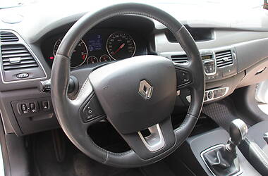 Лифтбек Renault Laguna 2011 в Львове